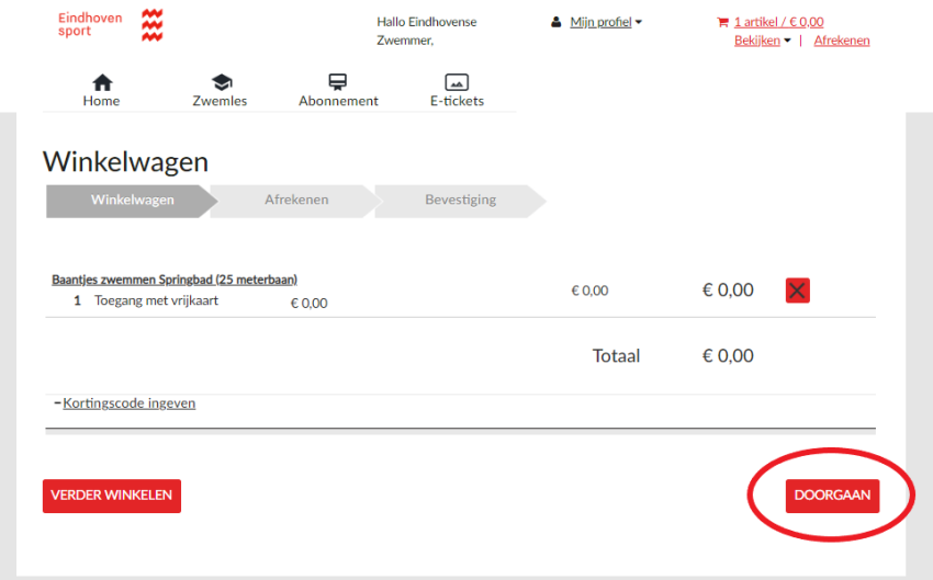 In het scherm van je winkelwagen kies je rechts onderin voor 'doorgaan', klik voor een vergroting