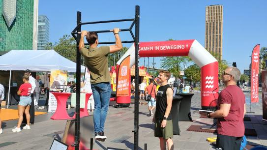 cardio oefeningen tijdens Eindhoven Sport Festival , klik voor een vergroting